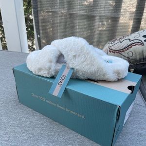 Tom’s Susie Slipper